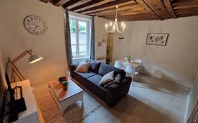 Le Saint Jean Et Son Parking Privee